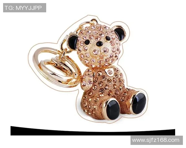 创意可爱球星小足球挂件潮流饰品点亮运动与时尚魅力